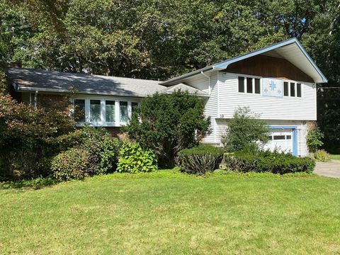 19 Cynthia Rd Canton MA 02021