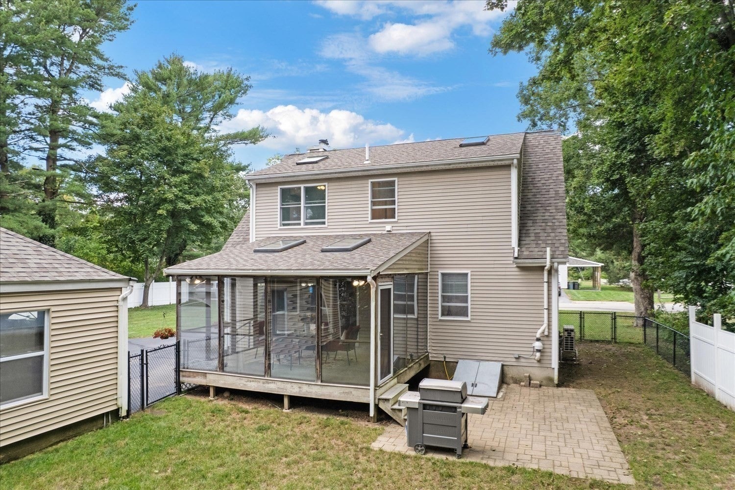 15 Crossman Ave, Attleboro, MA, 15 Crossman Ave, Attleboro, MA Photo #28