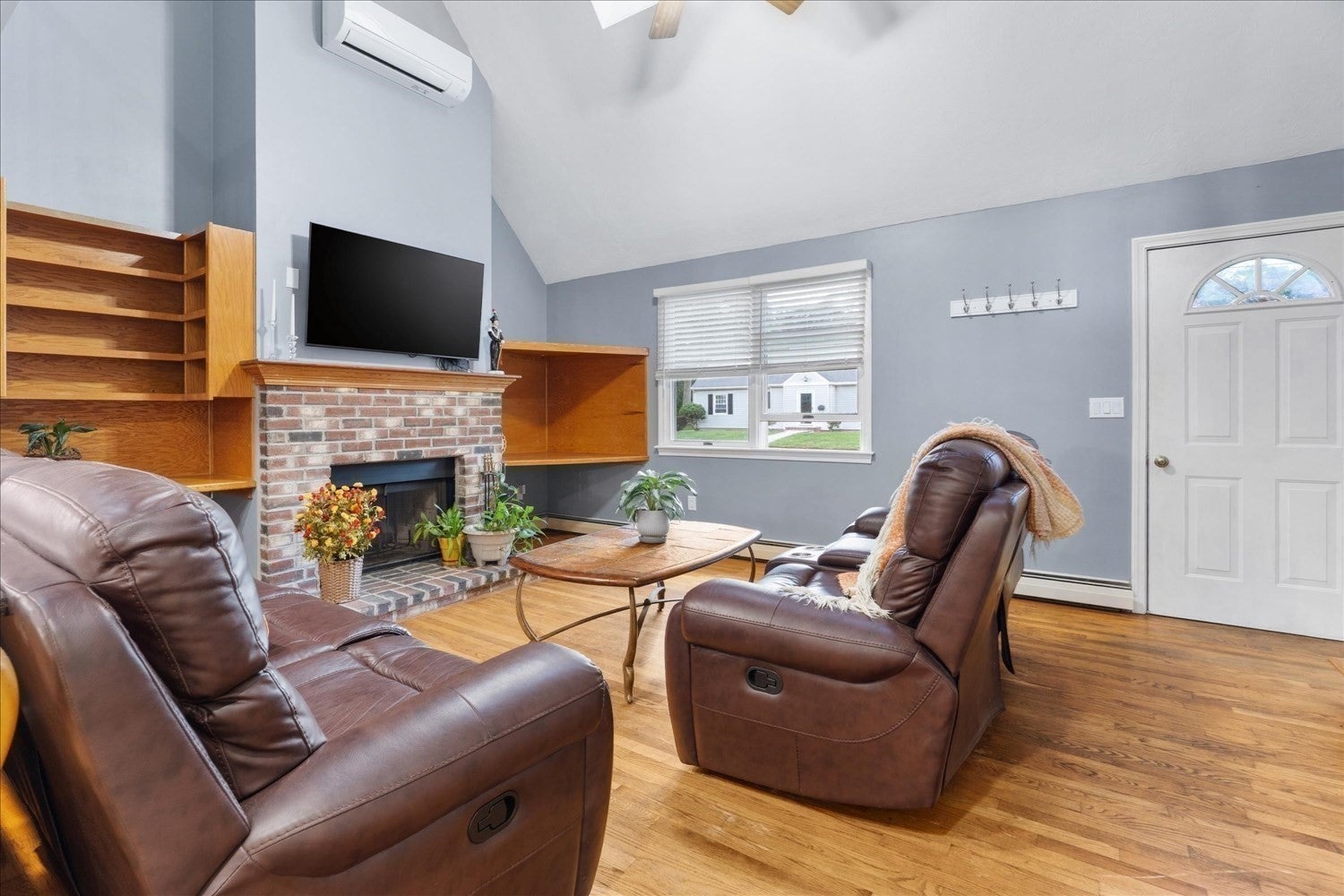 15 Crossman Ave, Attleboro, MA, 15 Crossman Ave, Attleboro, MA Photo #6