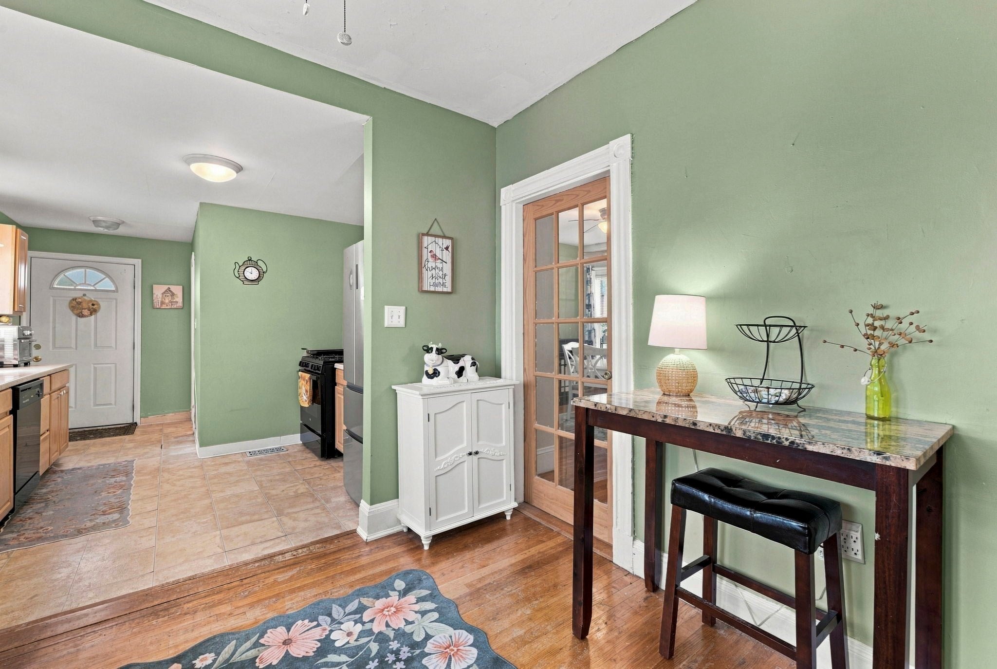 10 Albion St, Medford, MA, 10 Albion St, Medford, MA Photo #9