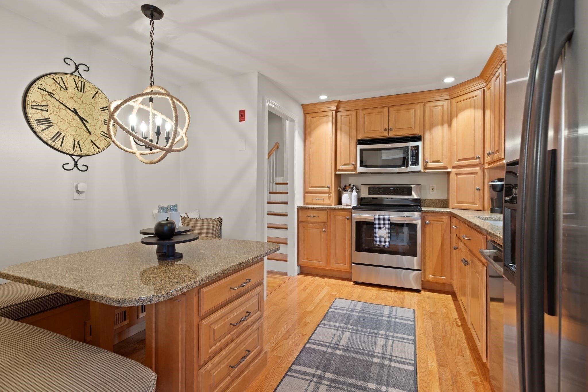 70 Longview Road, Reading, MA Photo #19