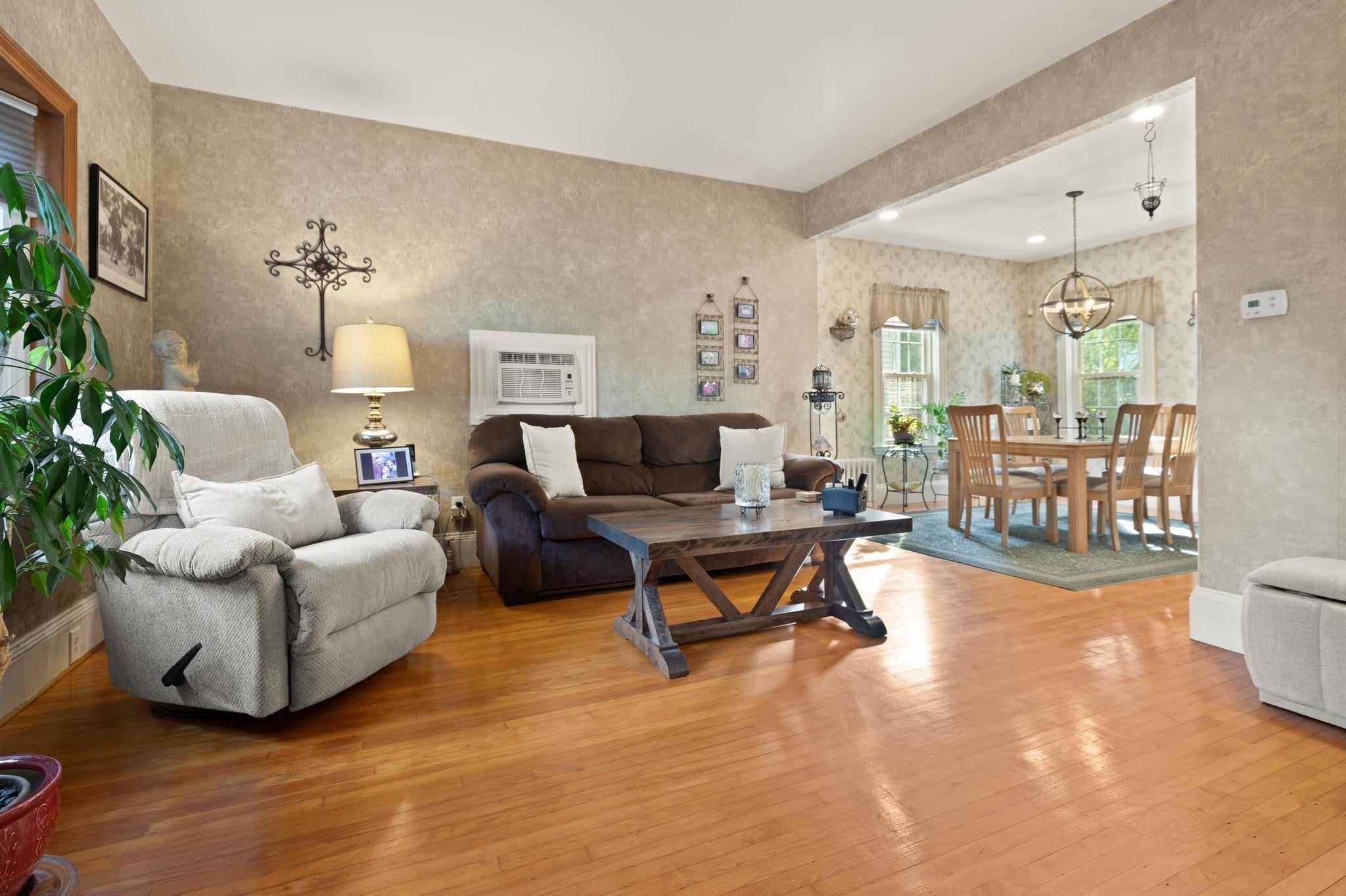 10 Cedar Cliff Terrace, Medford, MA, 10 Cedar Cliff Terrace, Medford, MA Photo #7