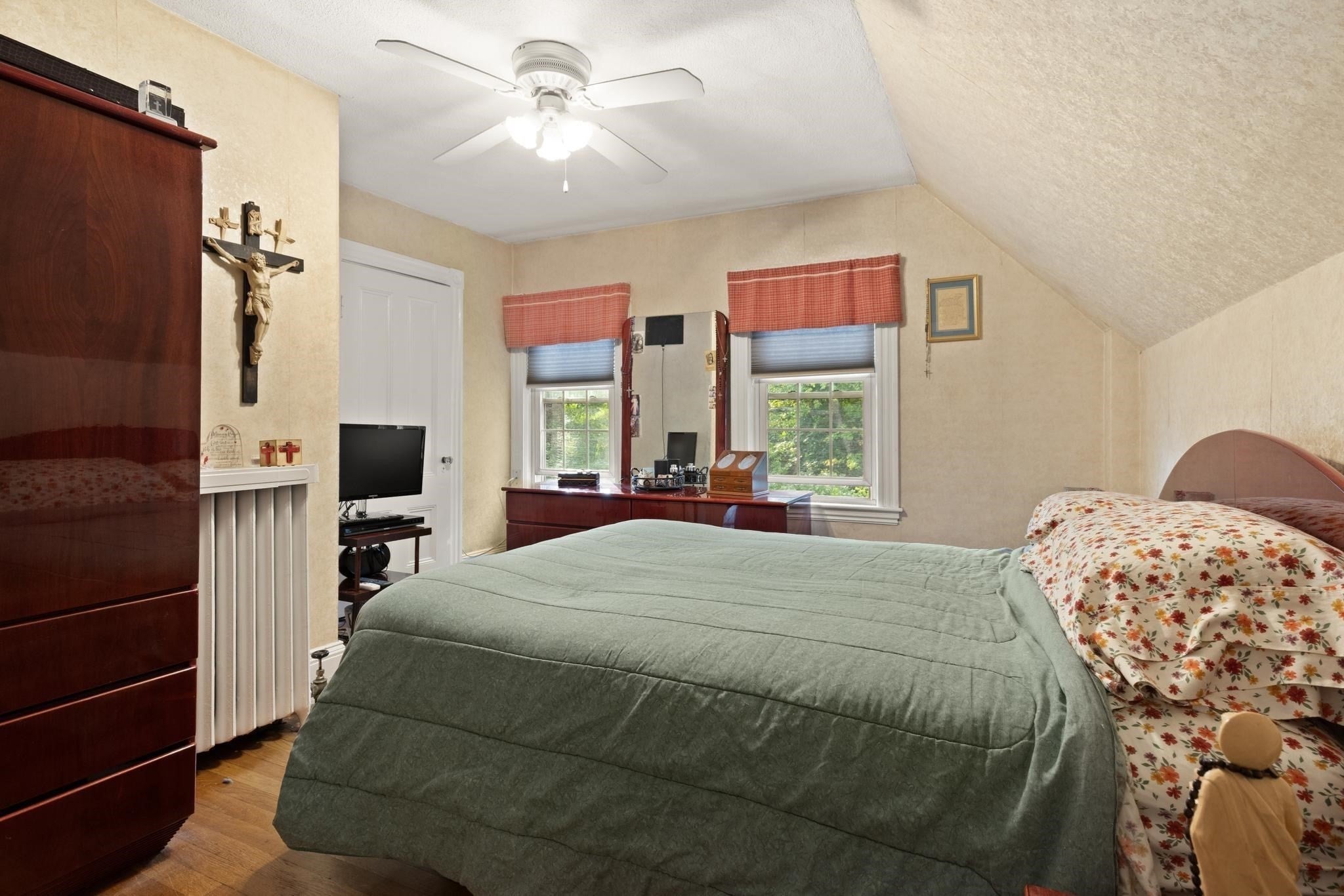 10 Cedar Cliff Terrace, Medford, MA, 10 Cedar Cliff Terrace, Medford, MA Photo #22