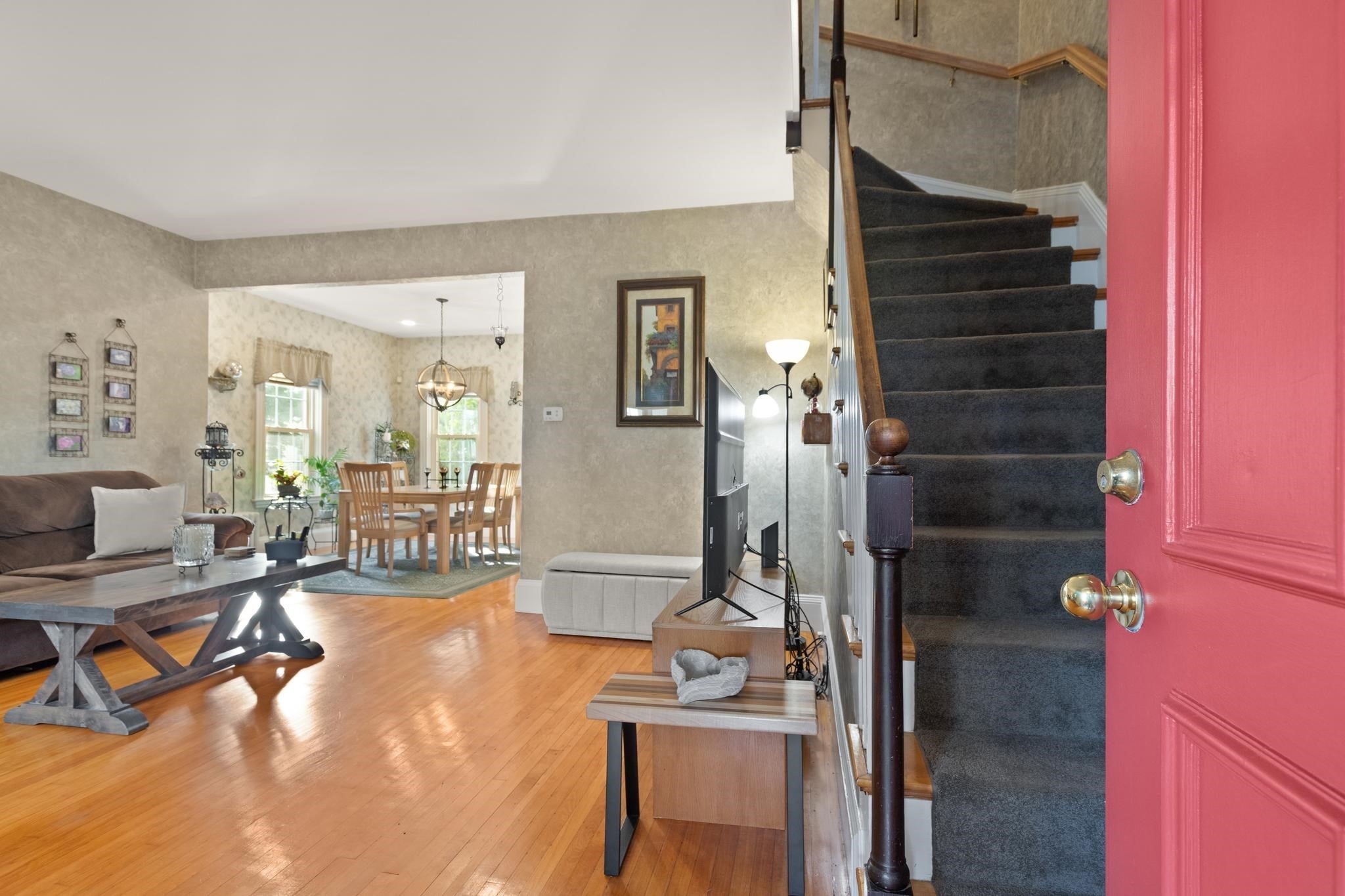 10 Cedar Cliff Terrace, Medford, MA, 10 Cedar Cliff Terrace, Medford, MA Photo #5