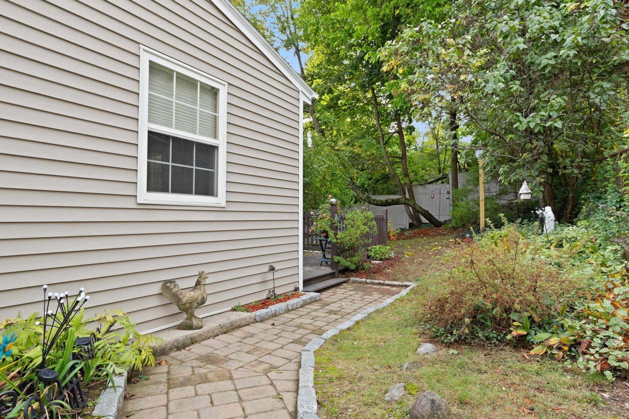 10 Cedar Cliff Terrace, Medford, MA, 10 Cedar Cliff Terrace, Medford, MA Photo #32