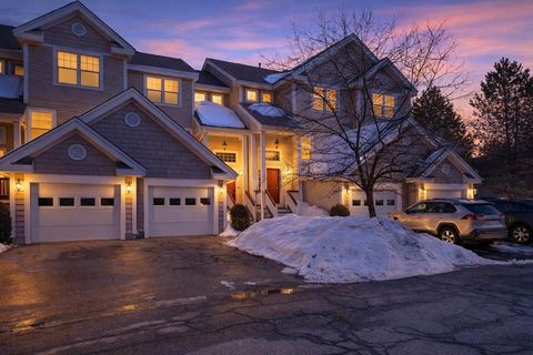 Photo of 5 Lincoln Ln #5, Grafton, MA 01536 (MLS # 73483349)