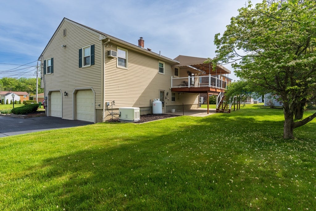 9 Kathleen Drive, Warren, RI, 9 Kathleen Drive, Warren, RI Photo #6