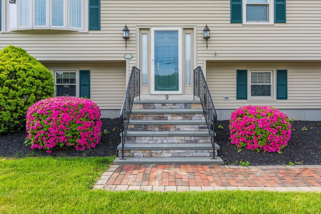 9 Kathleen Drive, Warren, RI, 9 Kathleen Drive, Warren, RI Photo #8