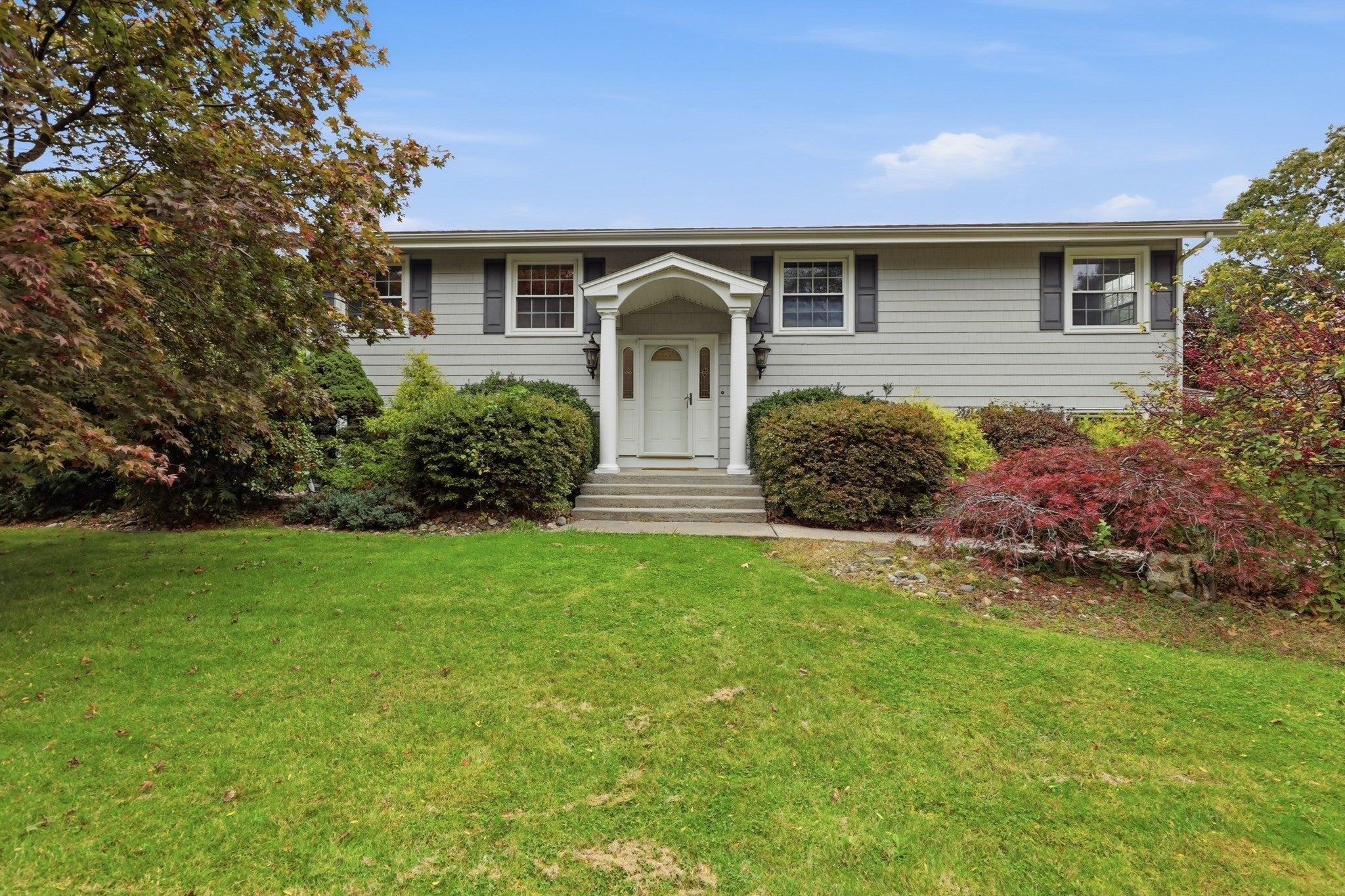 684 Maple Rd, Longmeadow, MA, 684 Maple Rd, Longmeadow, MA Photo #2