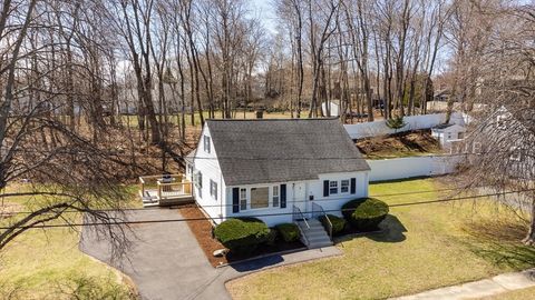 11 Alma Ln Danvers MA 01923