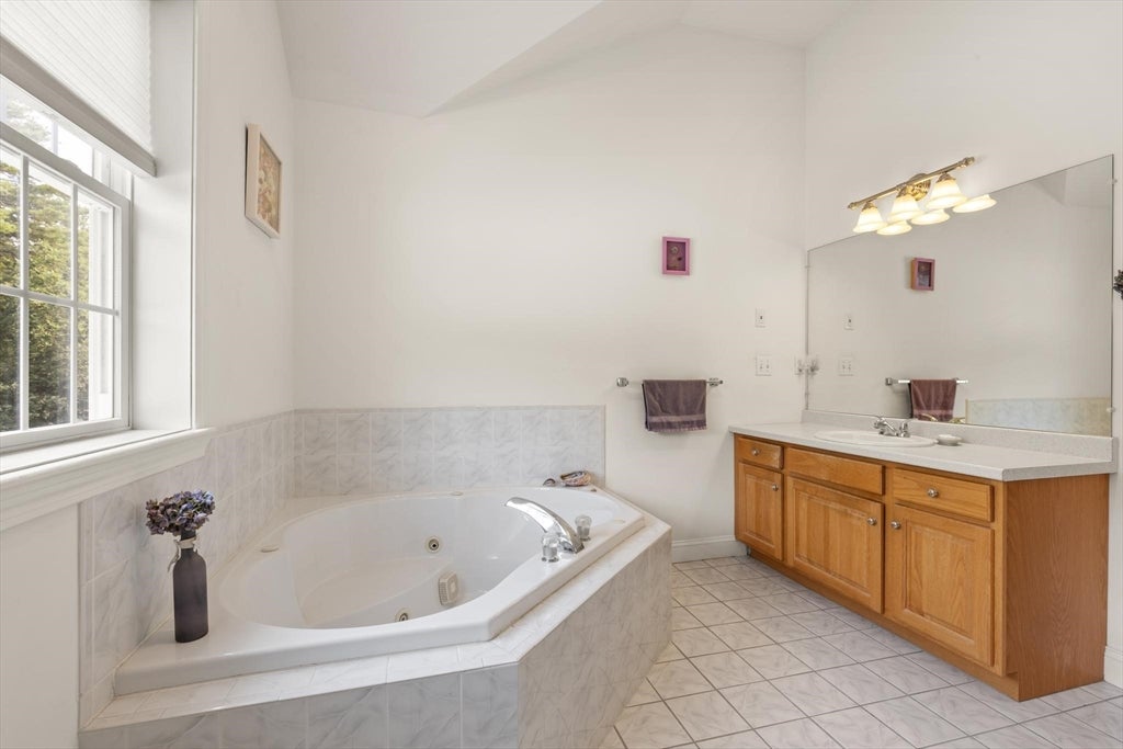 29 Hadley Road, Pepperell, MA, 29 Hadley Road, Pepperell, MA Photo #22