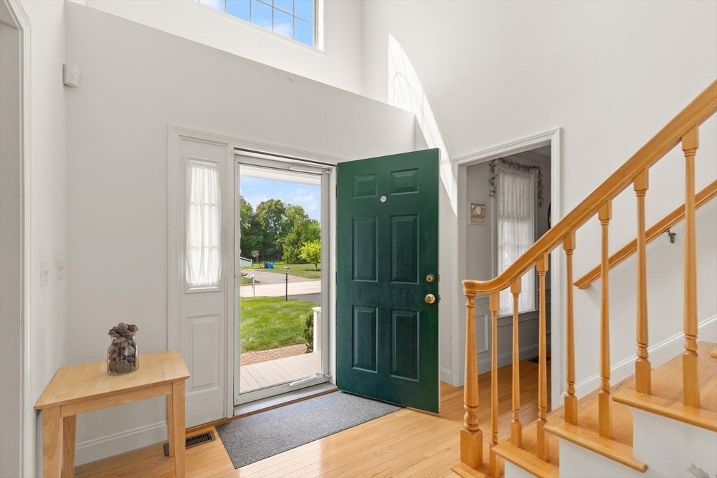 29 Hadley Road, Pepperell, MA, 29 Hadley Road, Pepperell, MA Photo #2