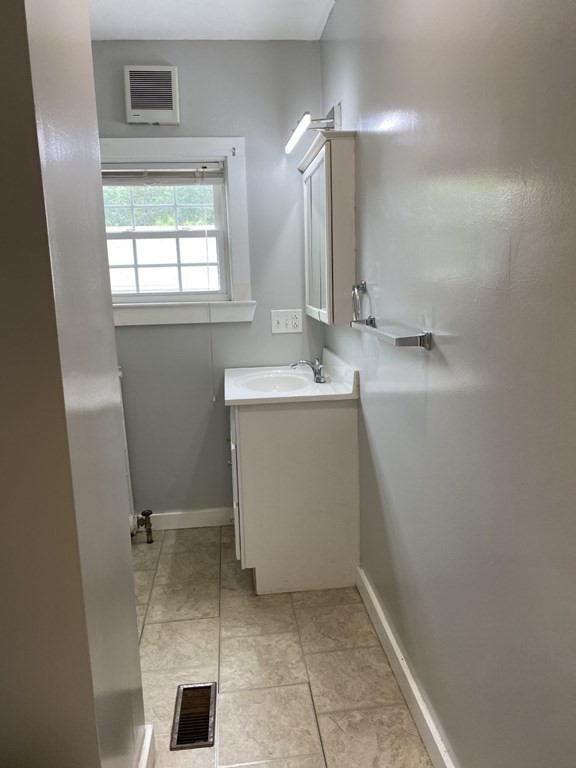 60 Washington Street #60, Wellesley, MA Photo #9