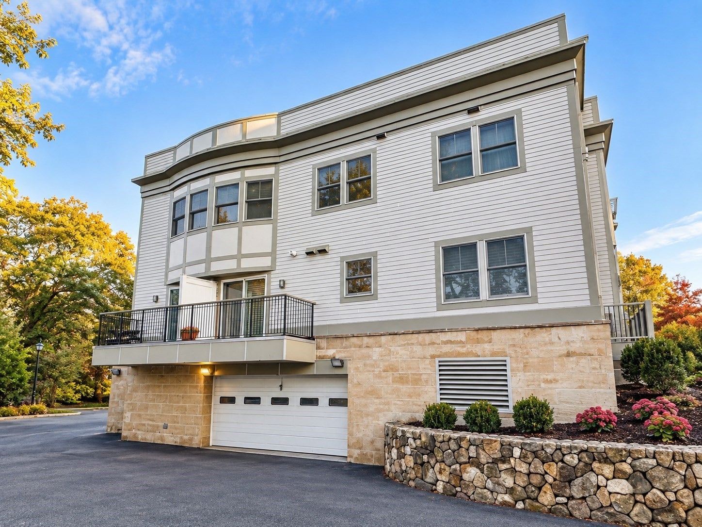 321 Hammond Pond Pkwy #103, Brookline, MA, 321 Hammond Pond Pkwy #103, Brookline, MA Photo #36