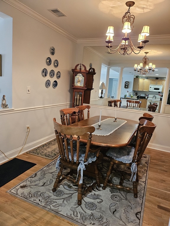 1217 Emerald Court 1217