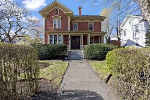 122 W Wyoming Ave B Melrose MA 02176