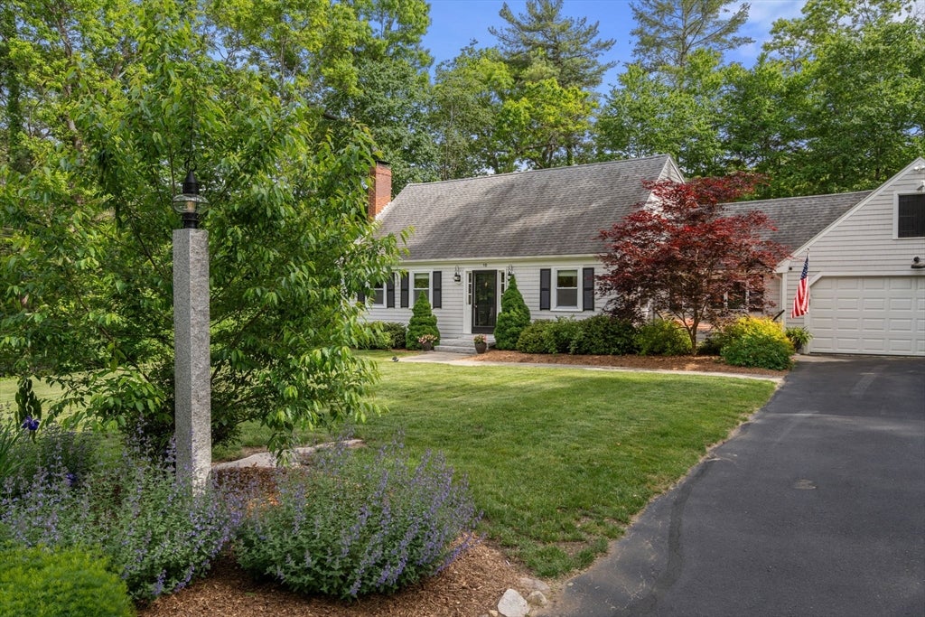 10 James Rd