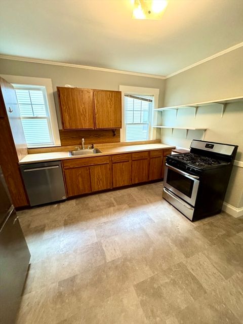 Photo of 16-18 Park St #18, Waltham, MA 02453 (MLS # 73491132)