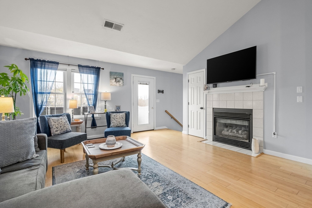 324 Tilden Commons Ln 324