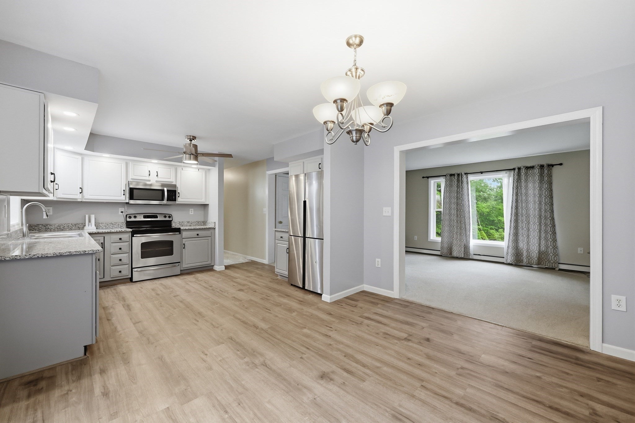 570 Woodland Way