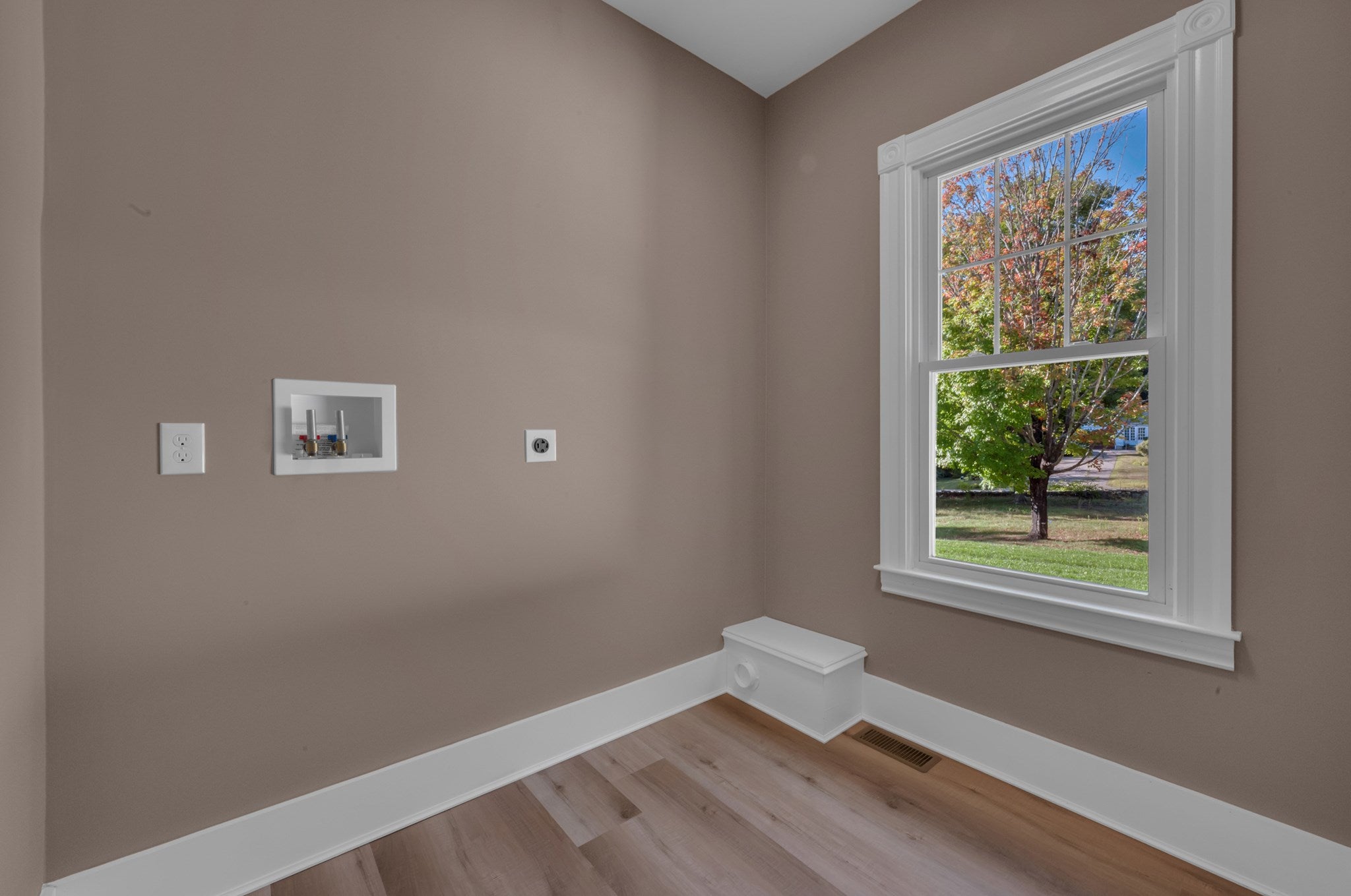 763 Massachusetts Avenue #A, Lunenburg, MA Photo #8