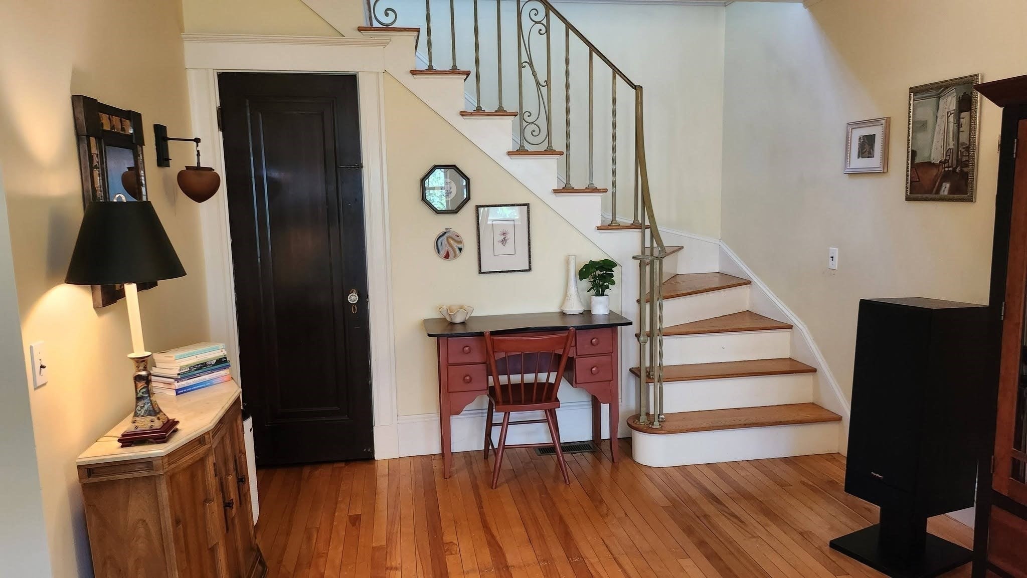 16 Arlington St, Newburyport, MA, 16 Arlington St, Newburyport, MA Photo #3