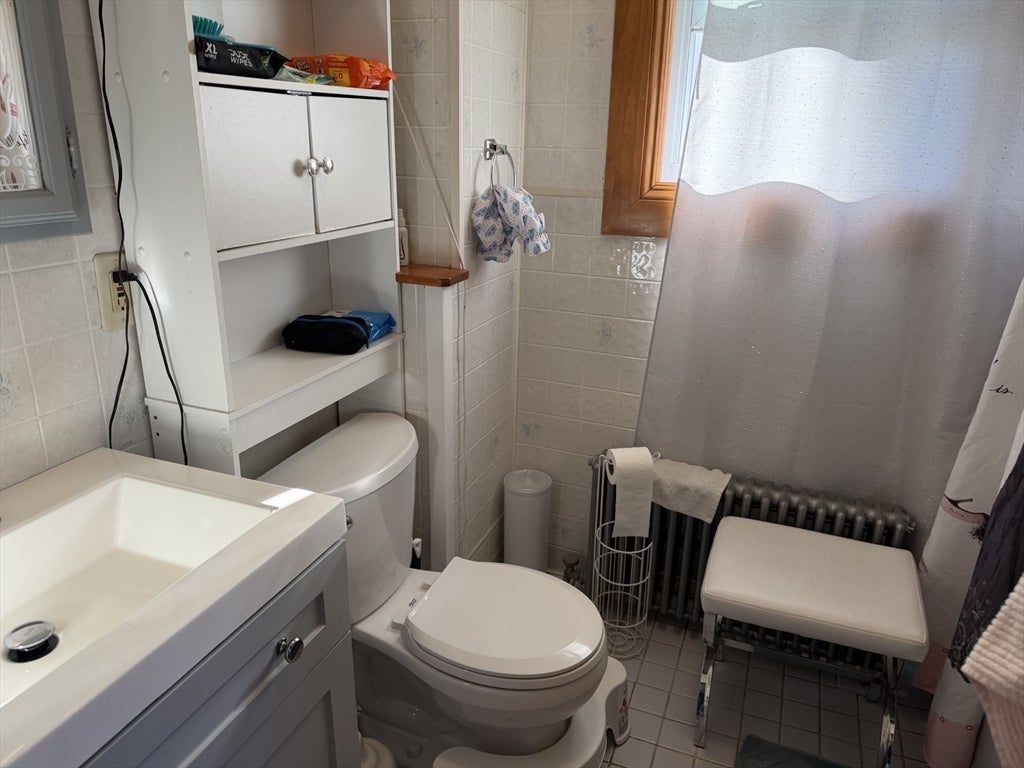 61 Butterfield St, Lowell, MA, 61 Butterfield St, Lowell, MA Photo #8