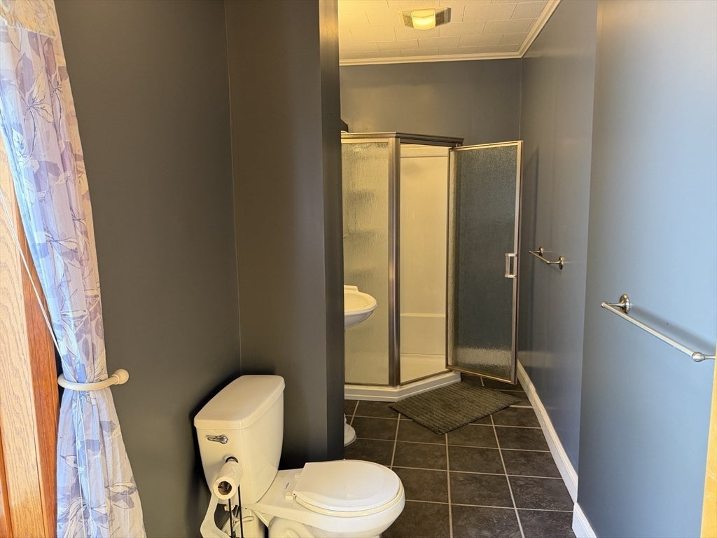 61 Butterfield St, Lowell, MA, 61 Butterfield St, Lowell, MA Photo #16