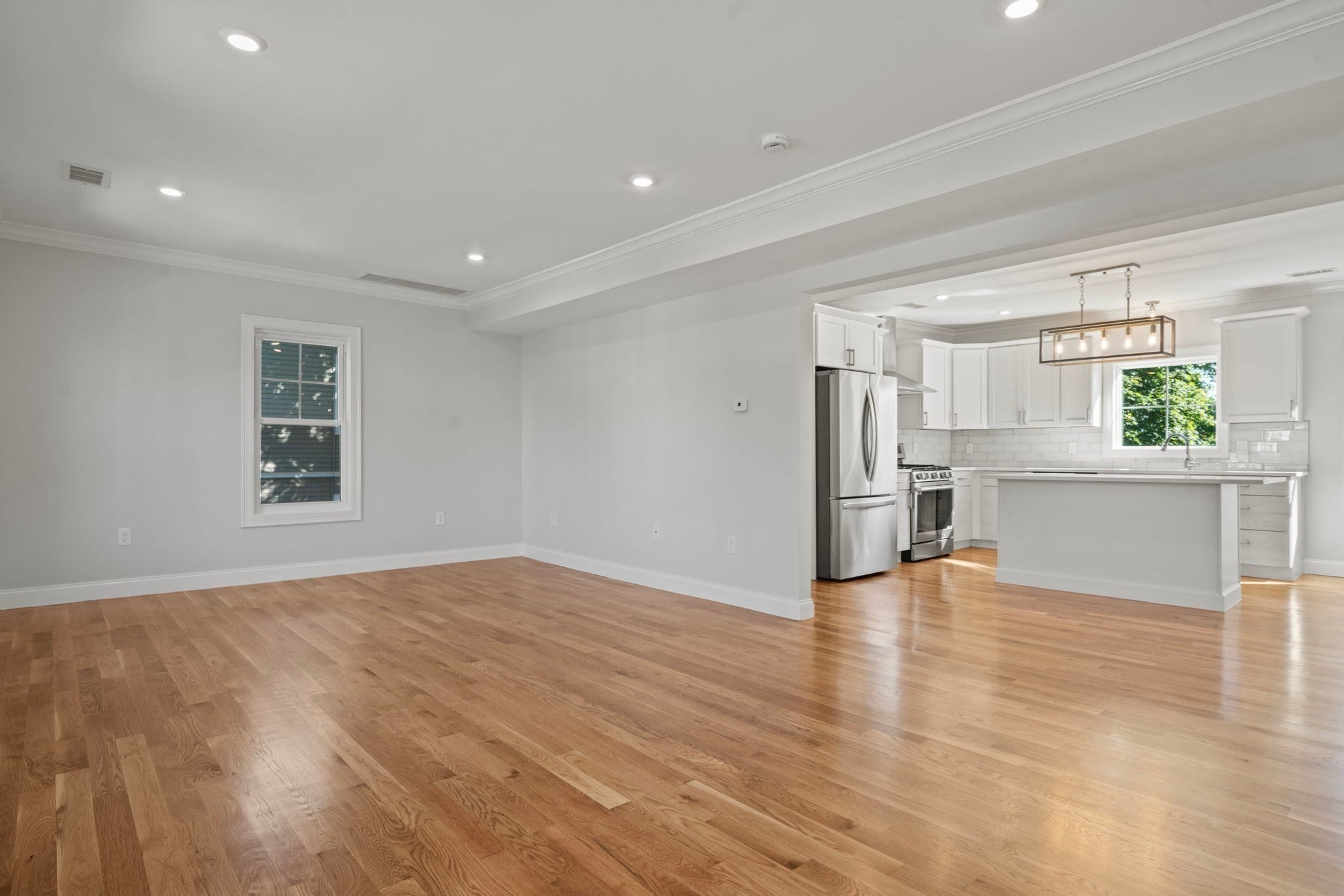 62 Pleasant St #2, Winthrop, MA, 62 Pleasant St #2, Winthrop, MA Photo #11
