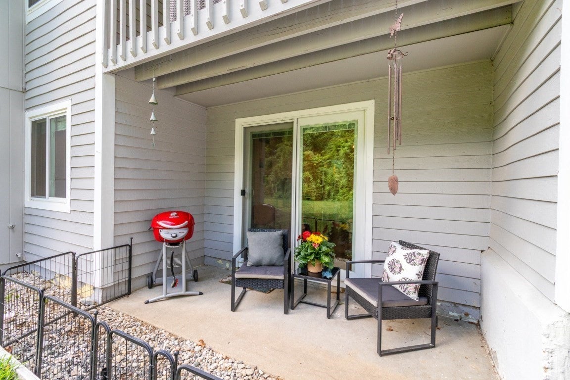 4 Beals Cove Rd G