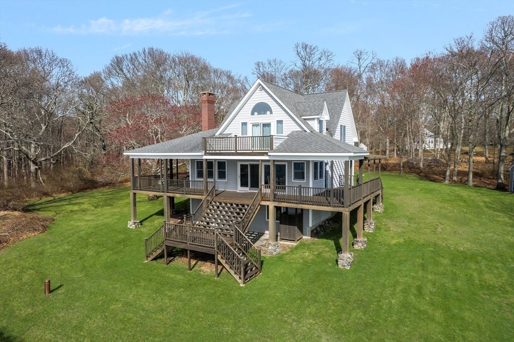 Photo of 8 Stevens Landing, Portsmouth, RI 02872 (MLS # 73503696)