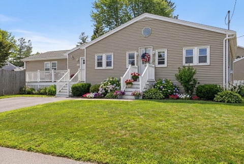 Photo of 165 Lake Shore Dr, Weymouth, MA 02189 (MLS # 73538415)