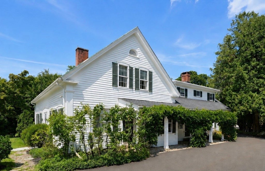 66 Malden St