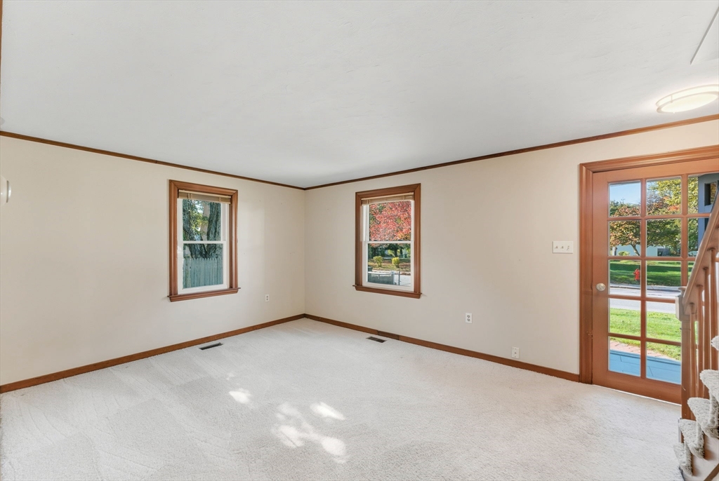 19 Snowling Rd