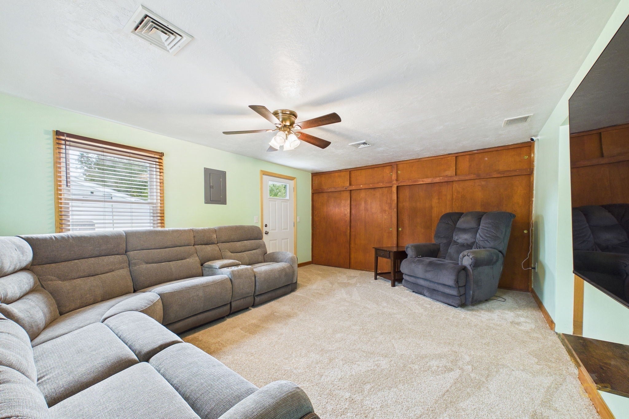 186 Powderhorn Dr, Taunton, MA, 186 Powderhorn Dr, Taunton, MA Photo #3
