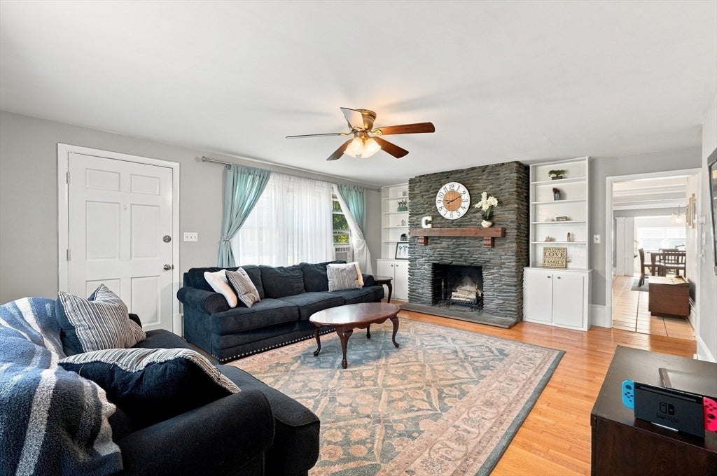 2 Lisa Ave, Acushnet, MA Photo #3