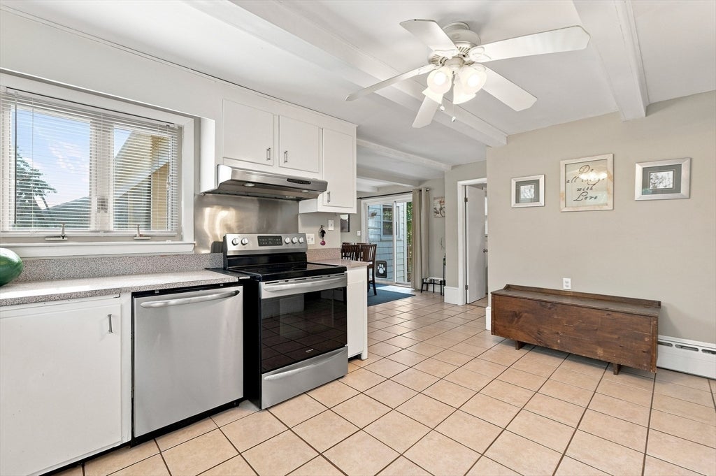 2 Lisa Ave, Acushnet, MA Photo #12