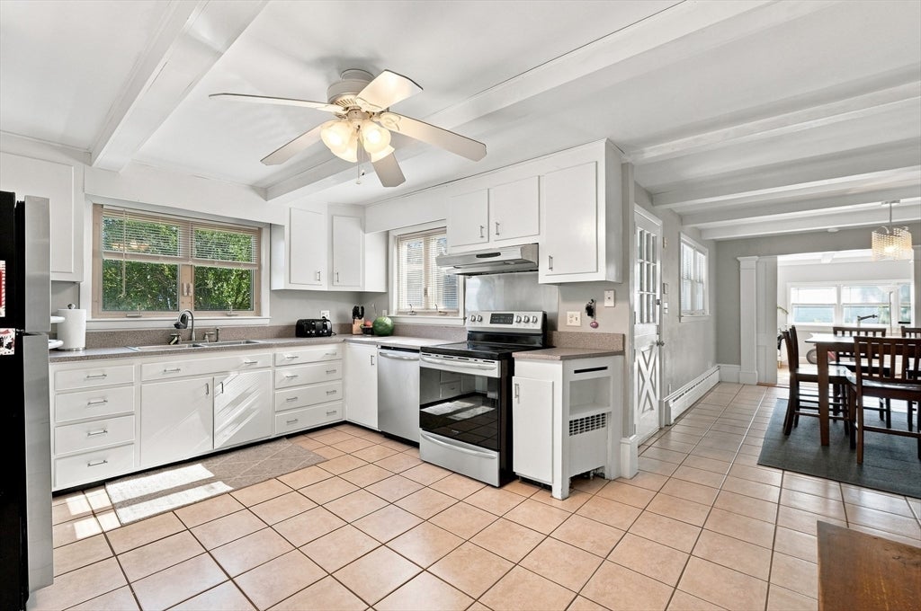 2 Lisa Ave, Acushnet, MA Photo #8