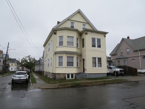 Photo of 685 Cottage St #1, New Bedford, MA 02745 (MLS # 73442895) Photo of 685 Cottage St #1, New Bedford, MA 02745 (MLS # 73442895)