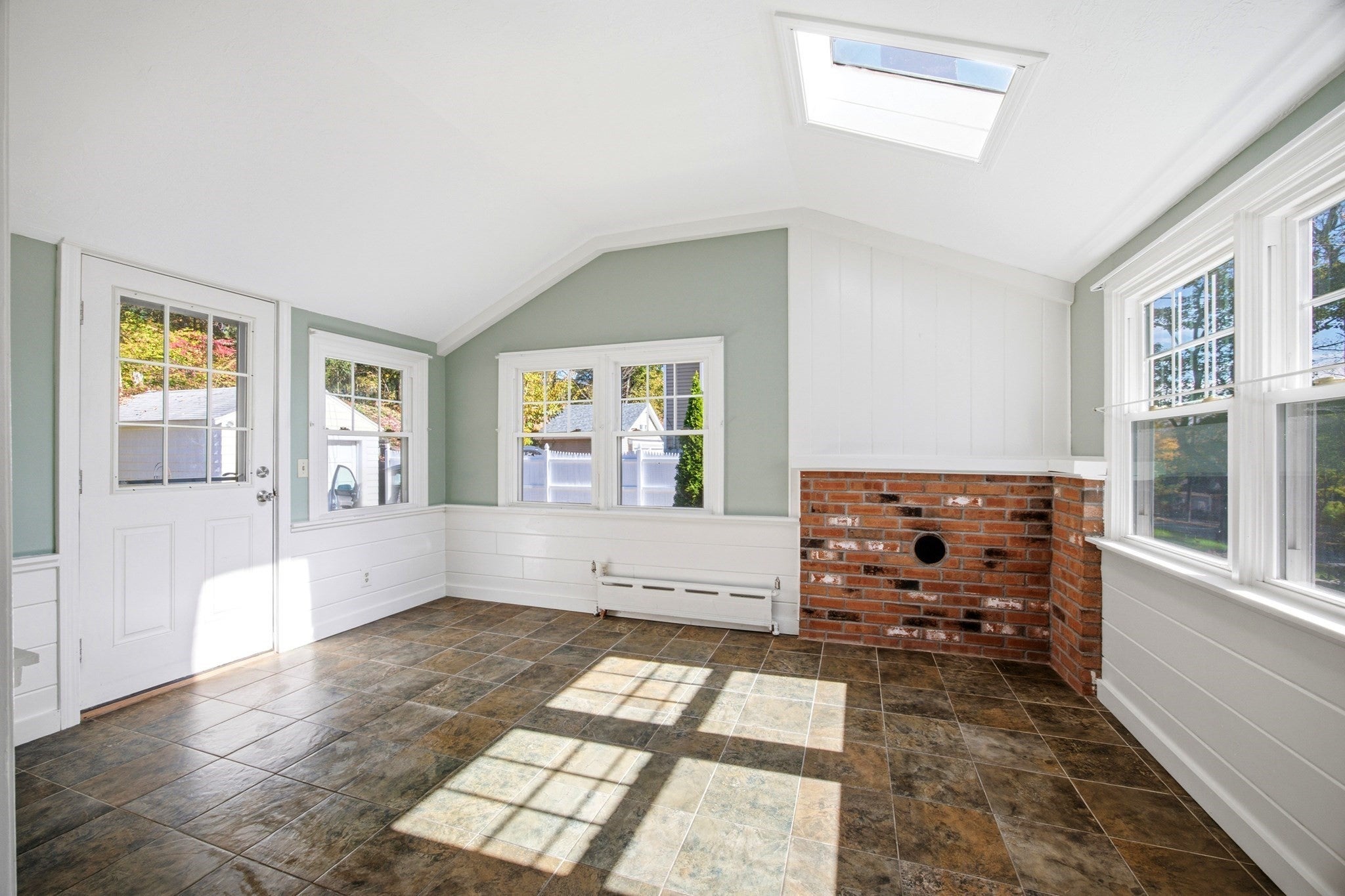 1018 Spring St, Palmer, MA, 1018 Spring St, Palmer, MA Photo #4