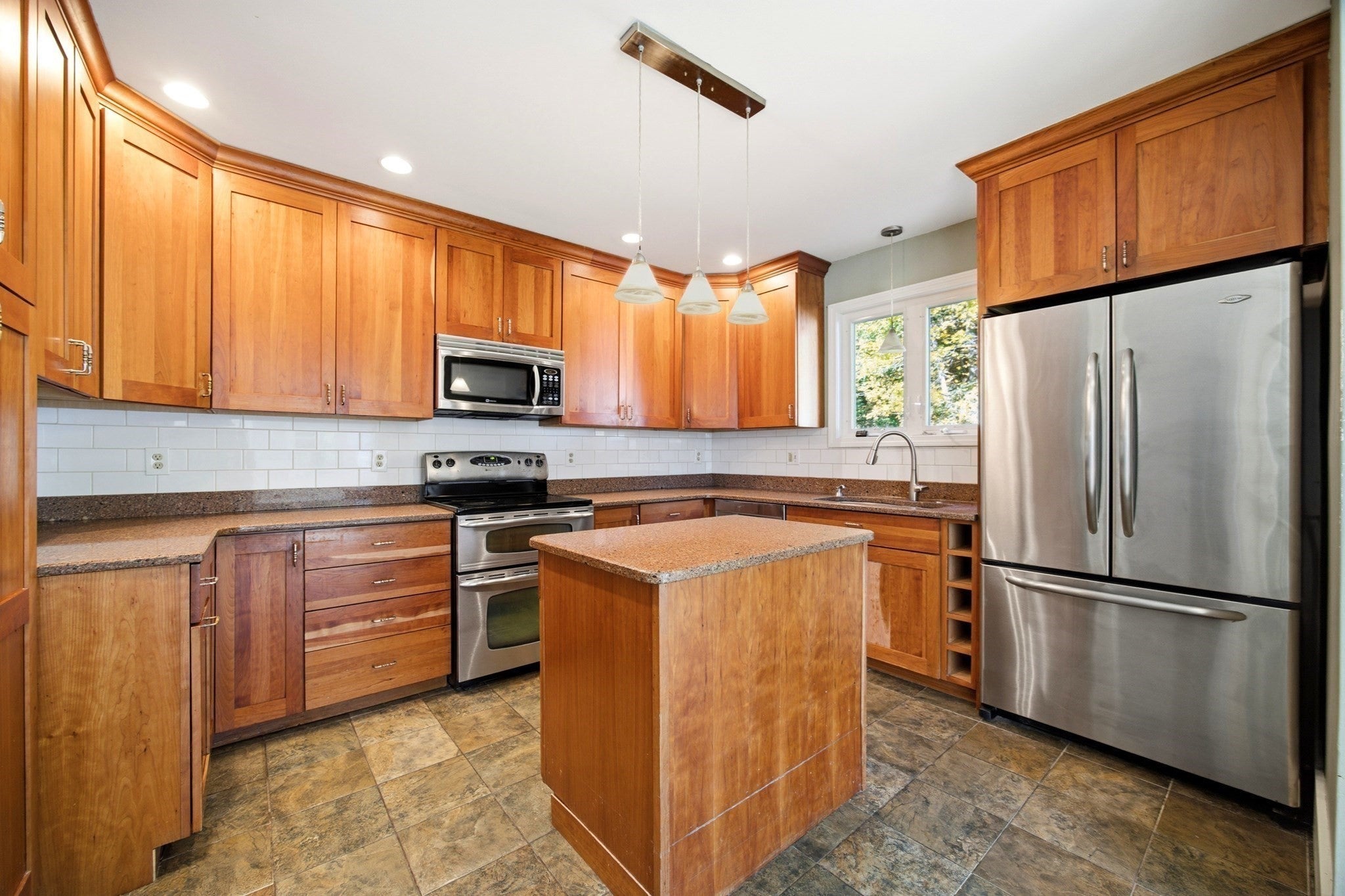 1018 Spring St, Palmer, MA, 1018 Spring St, Palmer, MA Photo #17
