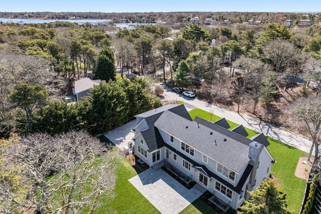 45 Meadow View Rd South