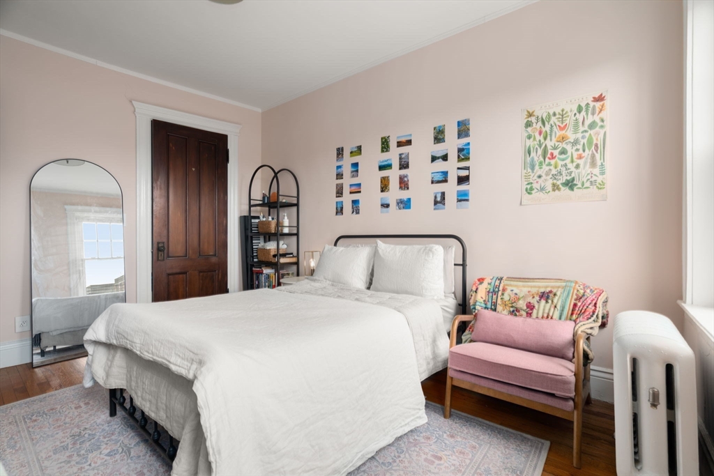 282 Newbury Street 17