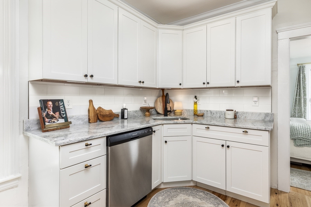 50 Whittier St 4