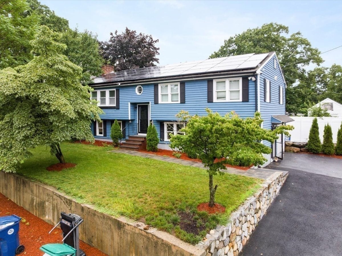 7 Alyssum Dr, Billerica, MA Photo #39