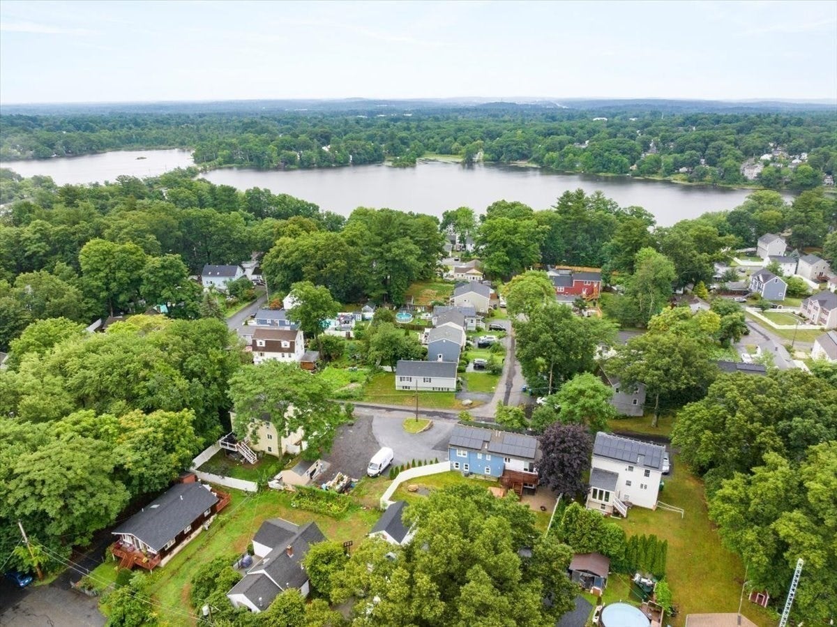 7 Alyssum Dr, Billerica, MA Photo #41