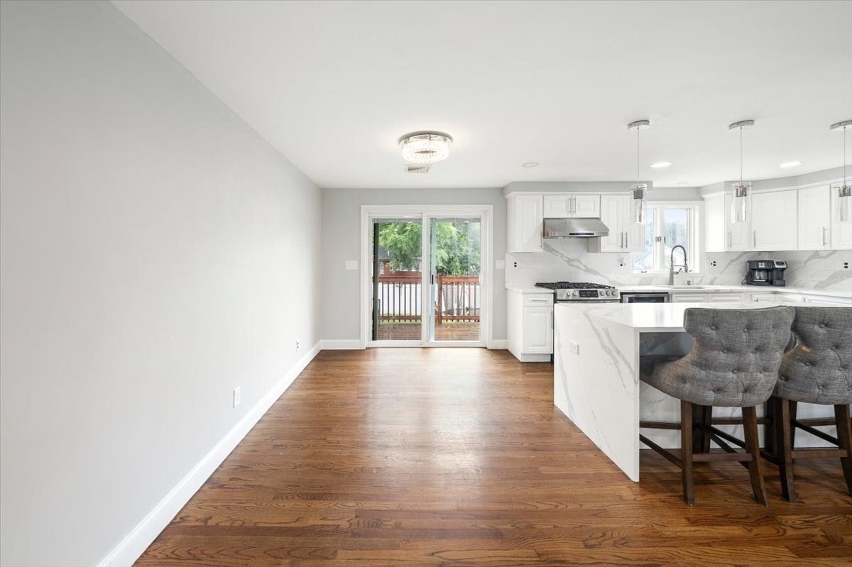 7 Alyssum Dr, Billerica, MA Photo #14