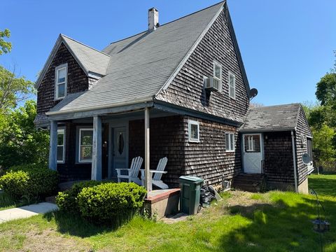 1085 Bedford St Abington MA 02351