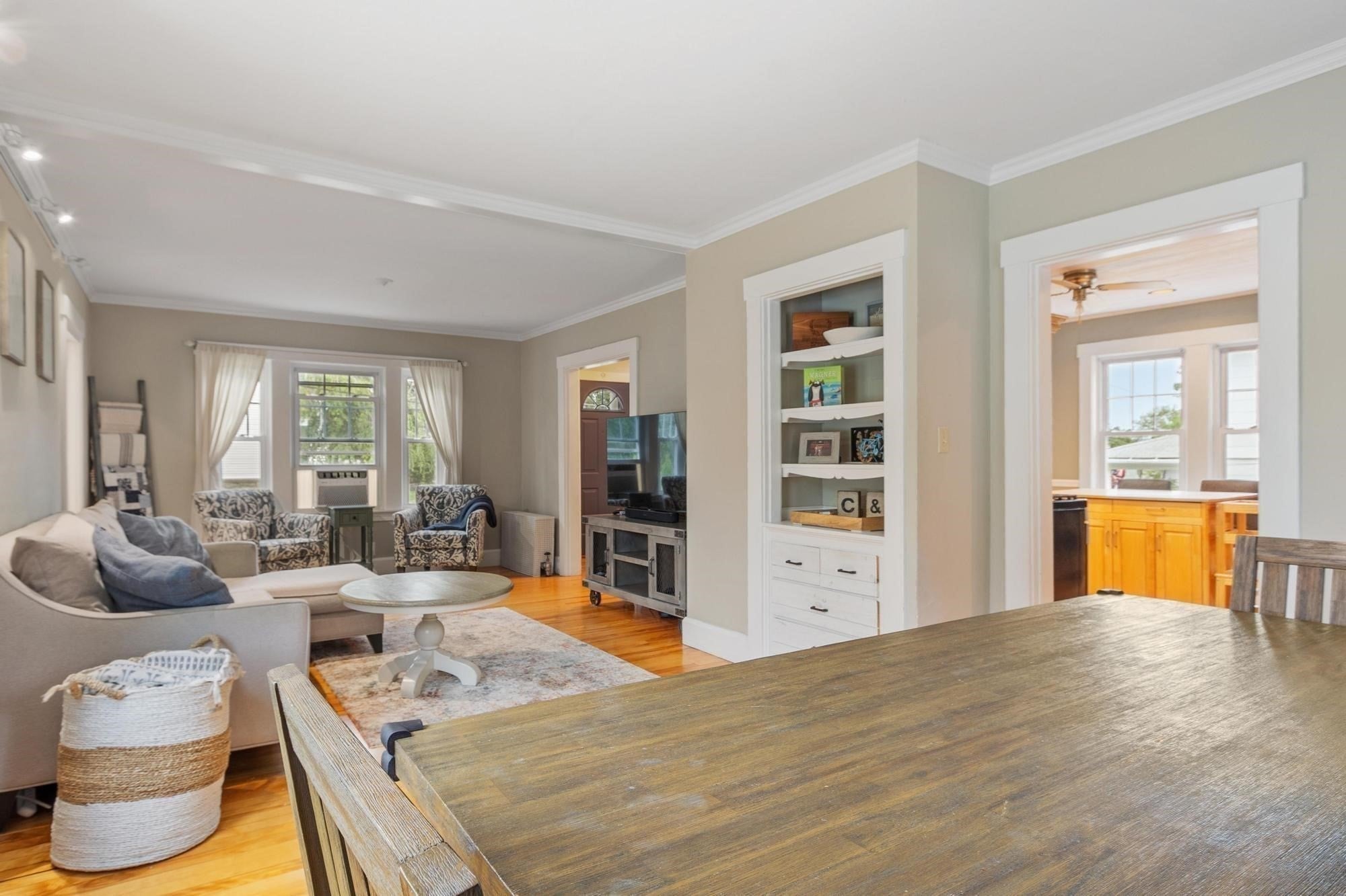 48 Walnut St, Hudson, MA, 48 Walnut St, Hudson, MA Photo #3