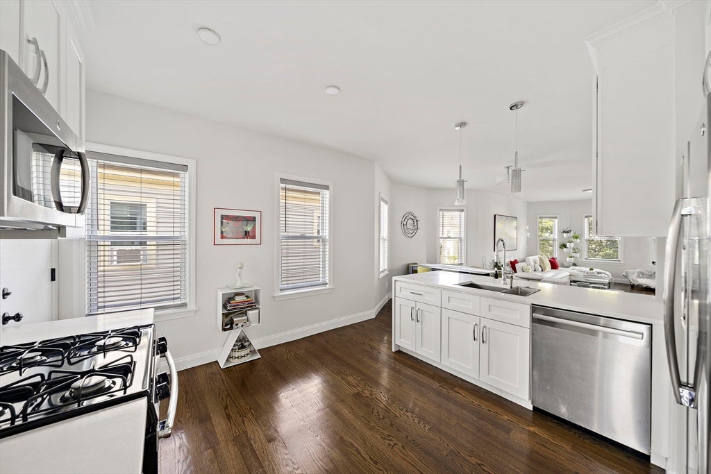 27 Whitten St #2, Boston, MA, 27 Whitten St #2, Boston, MA Photo #7